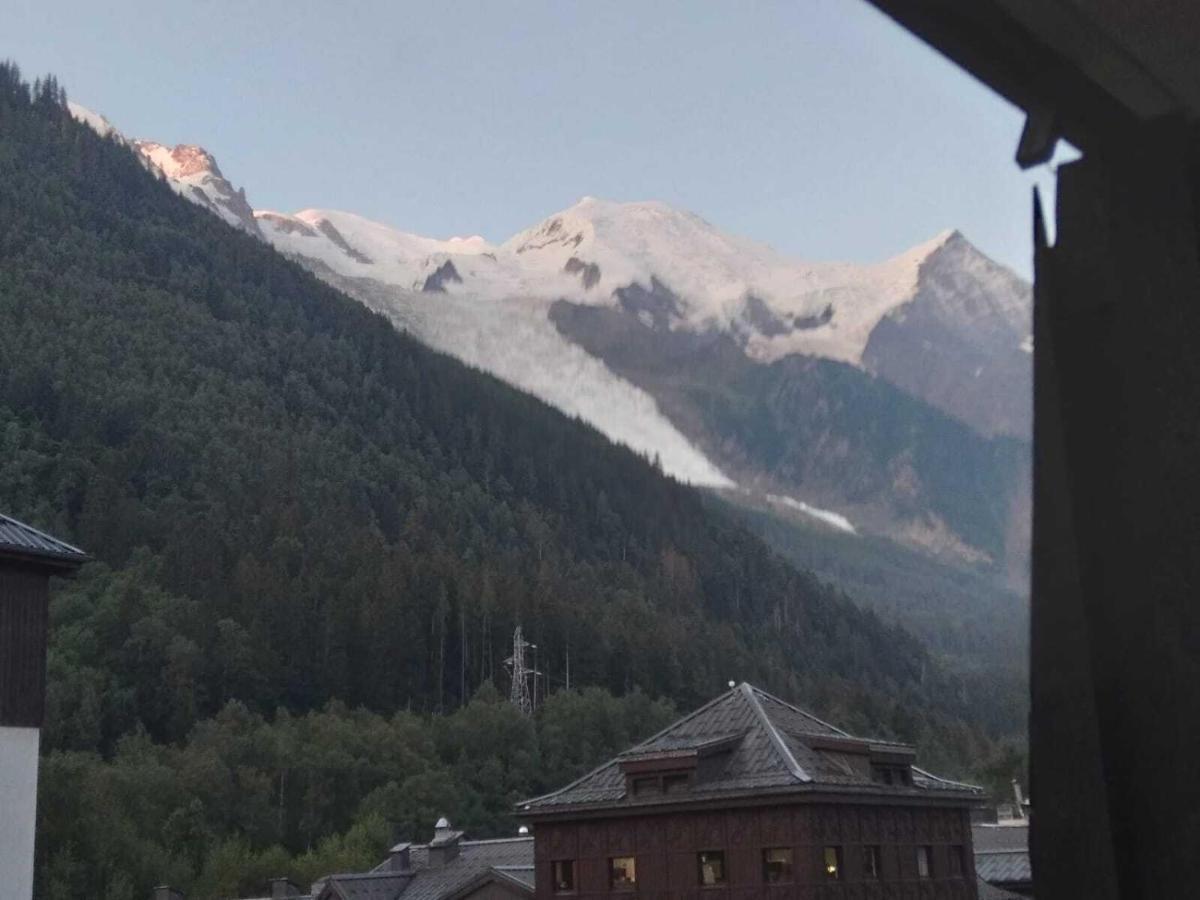 Cocon Douillet Au Pied De L'Aiguille Du Midi Chamonix Exterior foto